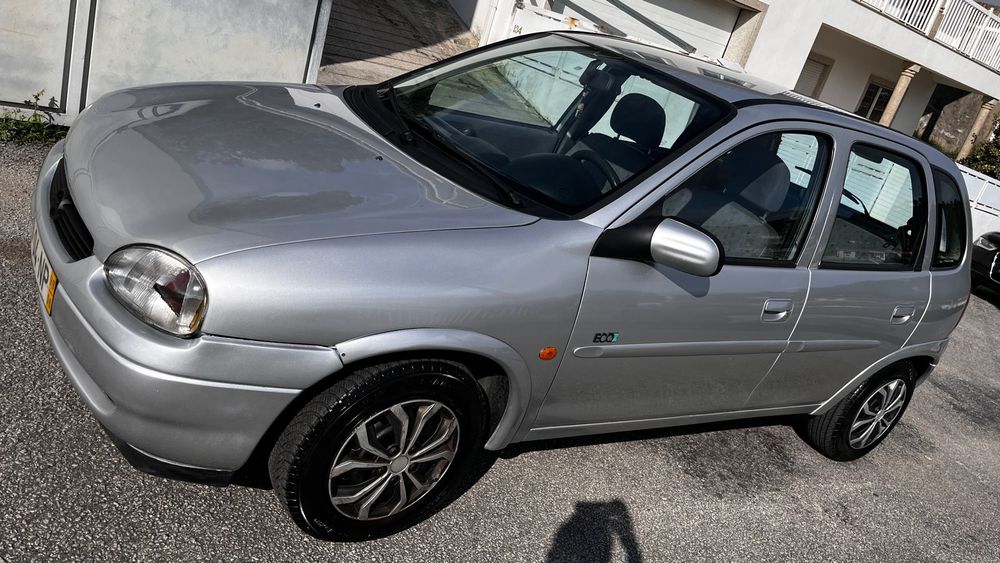 Opel Corsa B gasolina