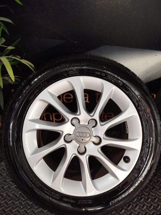 Jantes 16" Originais Audi com pneus