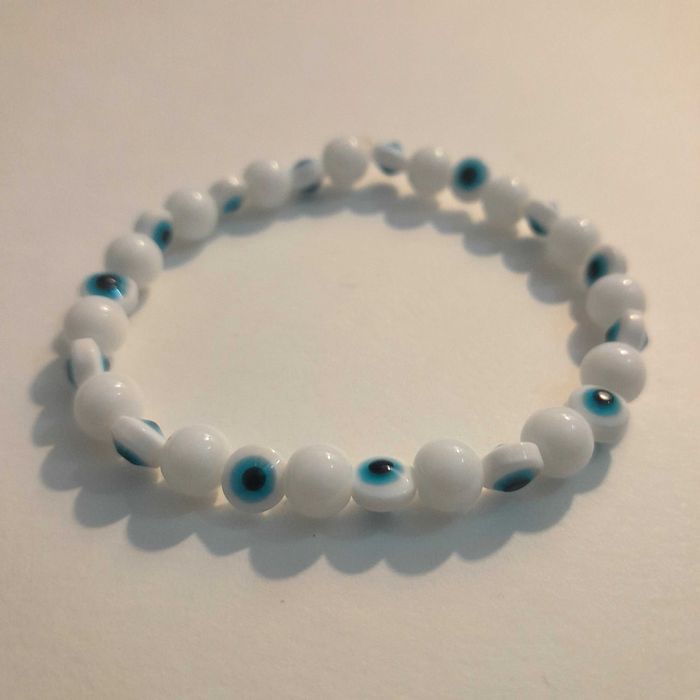 Pulseiras contra a inveja