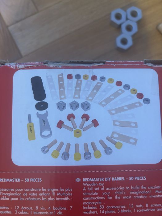 Janod klocki konstrukcyjne zestaw majsterkowicza skretki Montessori