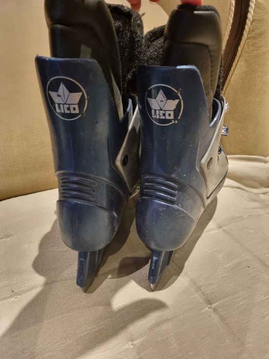 Łyżwy rozmiar 37 szaro-granatowe