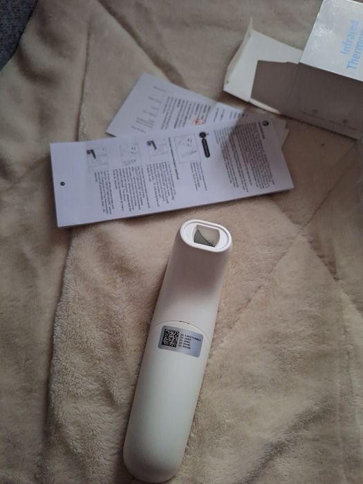 Термометр инфракрасный новый