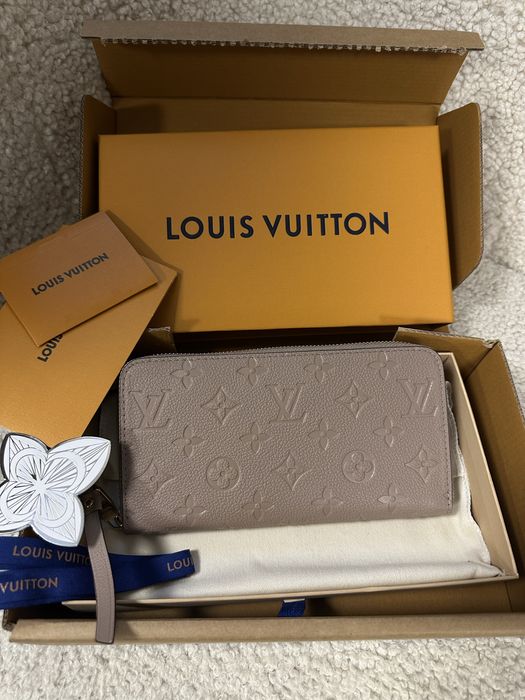 Гаманець портмоне кошелек бежевий жіночий луи louis vuitton