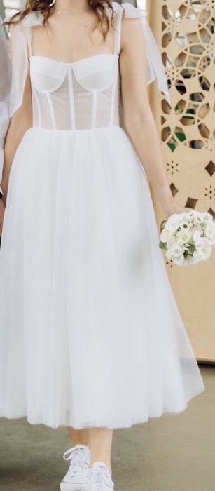 Сукня весільна ,випускна