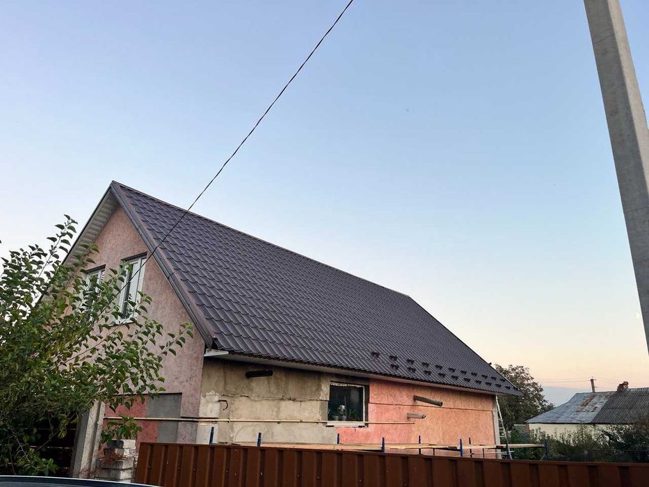 Ремонт дахів, перекриття, утеплення — швидко та якісно!