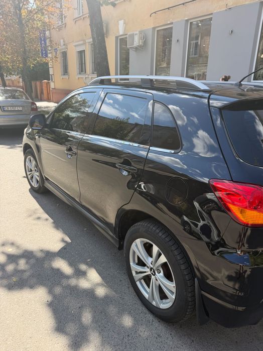 Mitsubishi ASX 2011
