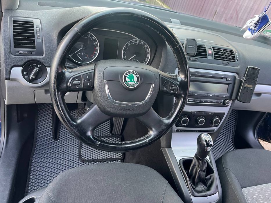 Продаж автомобіля skida oktavia a5