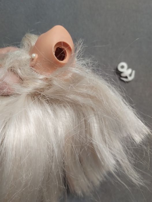 Głowa lalki Barbie