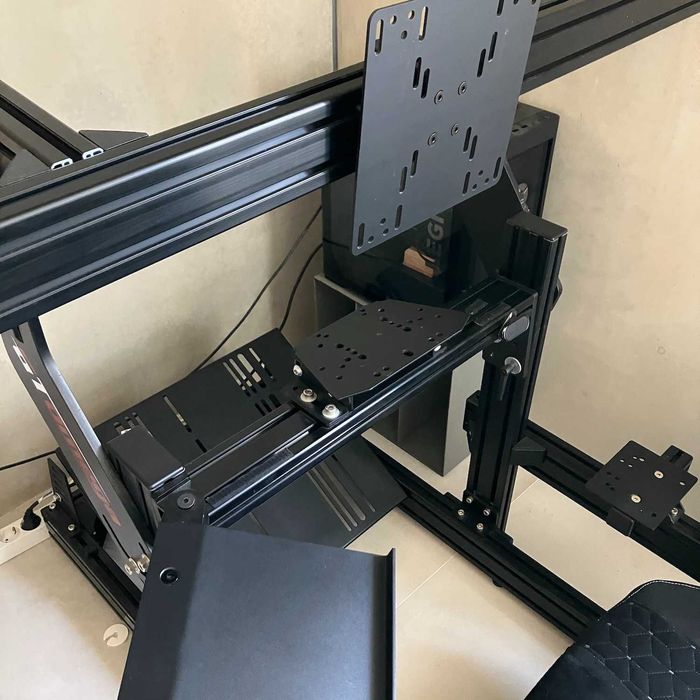 Simracing rig GTOMEGA Prime Lite