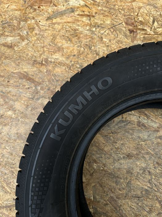 Зимові шини 215/65R16 102T KUMHO WinterCAFT WS51 ice.гума резина шини