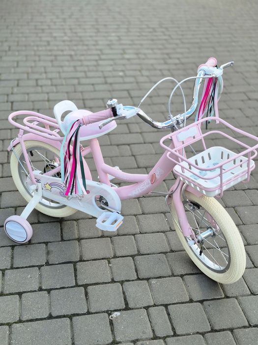 Велосипед для дівчаток 14 та 16 Колеса  Стрічки у подарунок