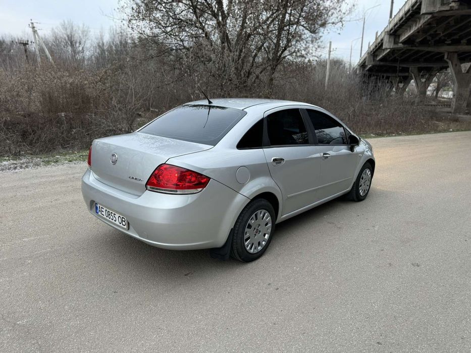 Продам Фиат Линея дизель 2012 год