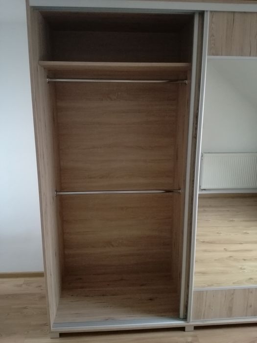 Szafa pojemna jak nowa