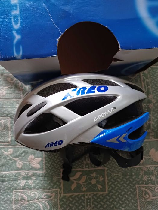 Спортивний велосипедний шолом