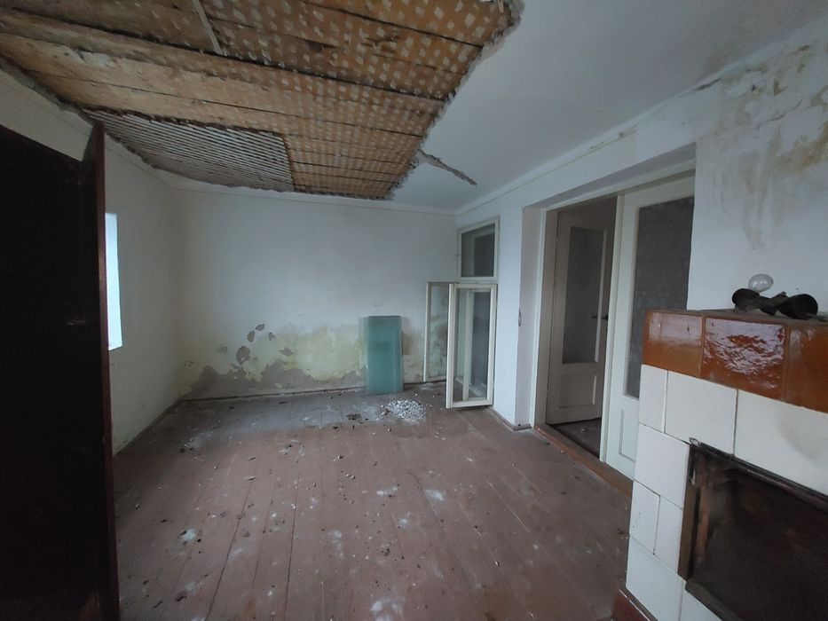 Продам ділянку 12 соток з будинком та чудовим видом на Виноградів