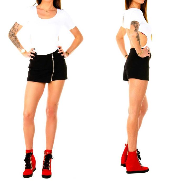 Białe body basic wycięte plecy