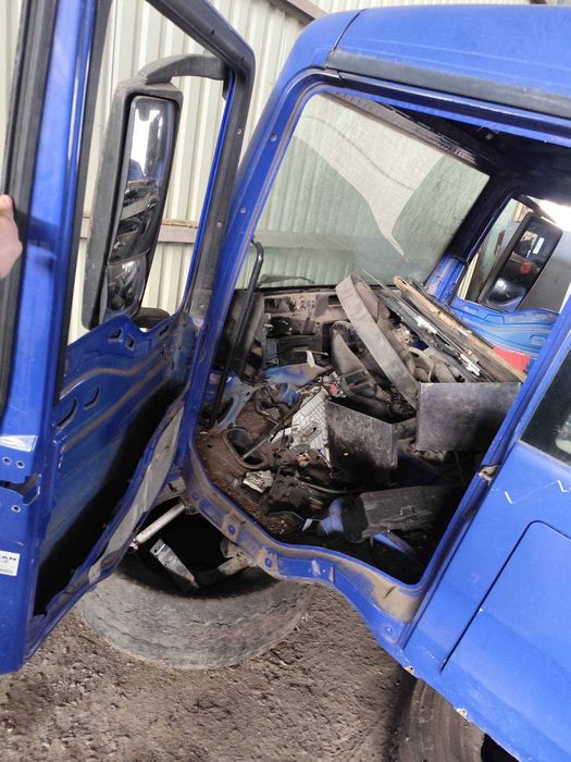 Кабіна MAN TGS 19.430