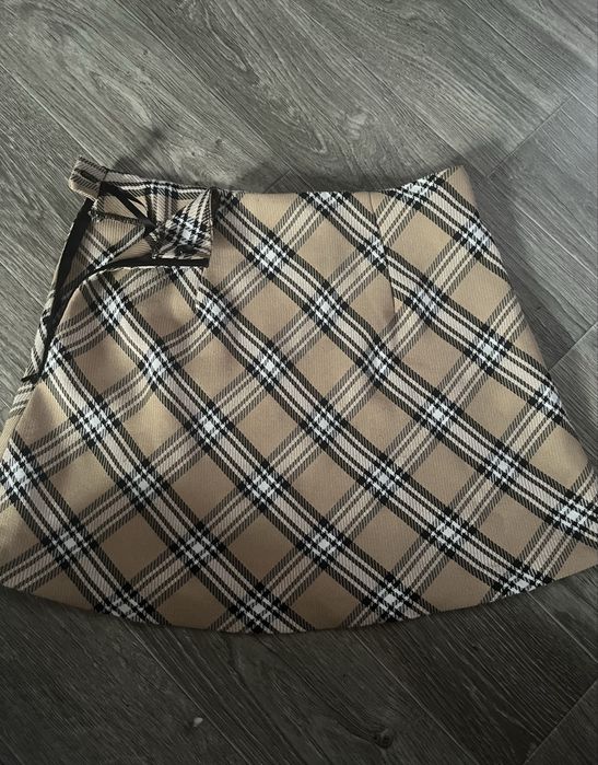 Стильна спідниця в клітинку Miss Selfridge (XS / 34 / UK 6)