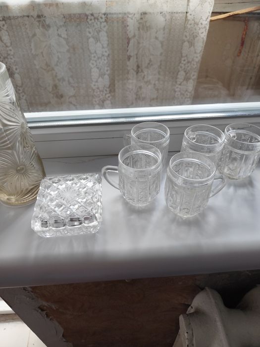 Продам пепельницы хрусталь, сотпки