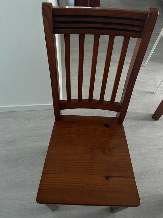 Mesa de jantar redonda