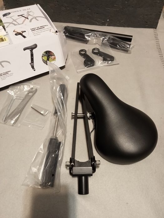 Дитяче велосипедне сидіння з кріпленням на  раму та ручками для керма