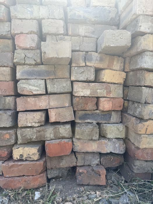 Кирпич цегла червоний новий