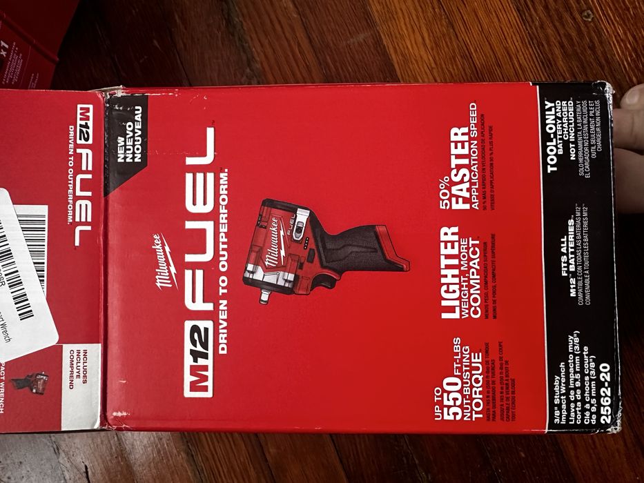 Шуруповерт Milwaukee