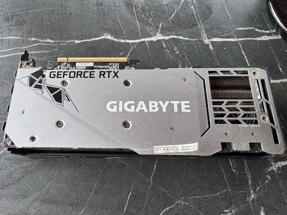 Продам відеокарта  GIGABYTE RTX 3070 8Gb GAMING