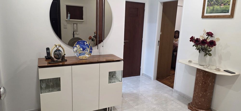 T2 CASAL DE SÃO BRÁS  - Remodelado e Mobilado