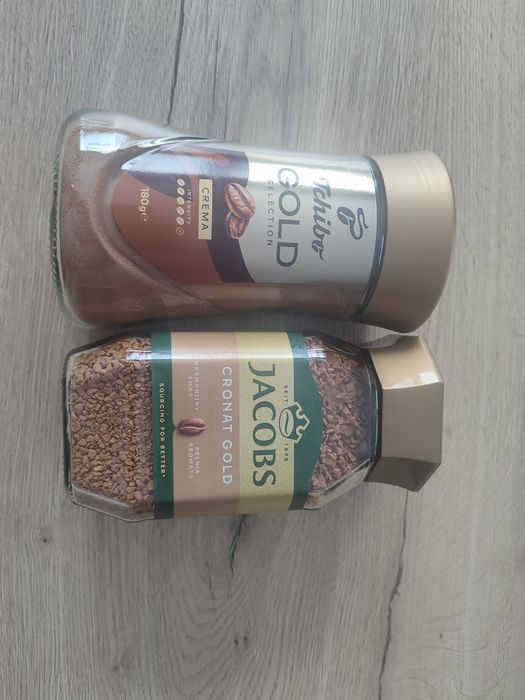 Kawa rozpuszczalna jacobs 200 g i Tchibo 180