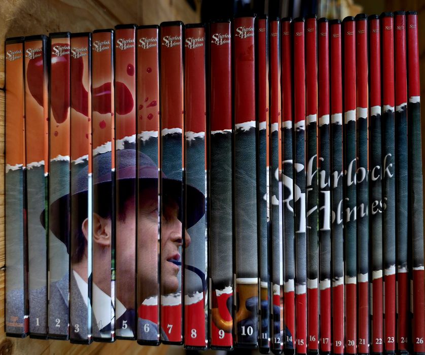 Sherlock Holmes na płytach dvd kolekcja z Jeremym Brettem
