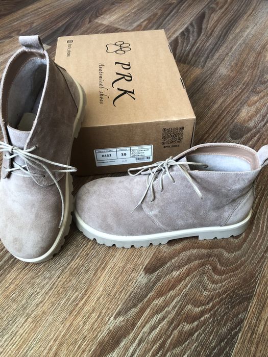 Челсі черевики  ботінки  38, 5 розмір замш