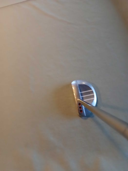 Putter scotty cameron mallet com grip novo super stroke.
