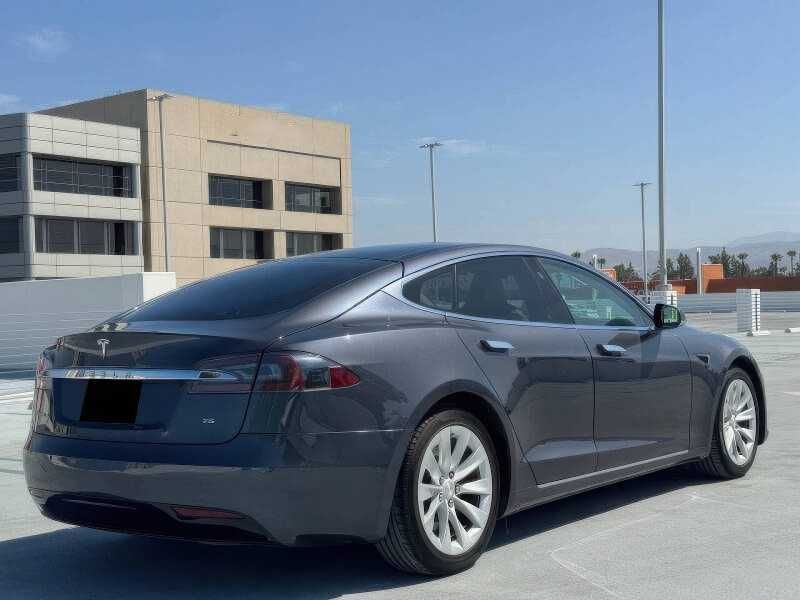 2017 Tesla Model S