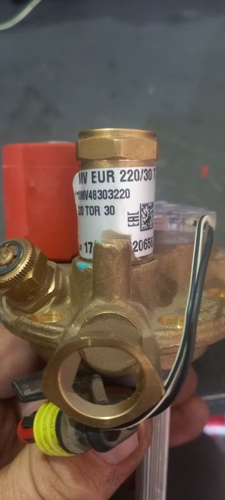 Мультиклапан BRC Europa 2: 800 грн. - Інші компоненти ГБО Харків на Olx
