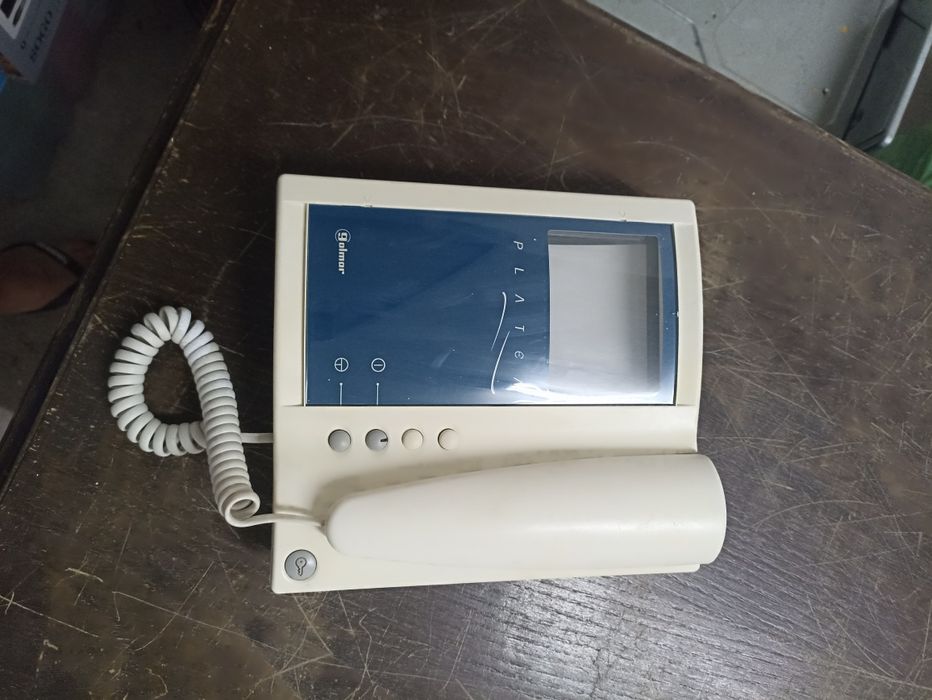 Video porteiro.         .