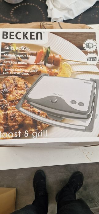 Tost and grill  grelhador