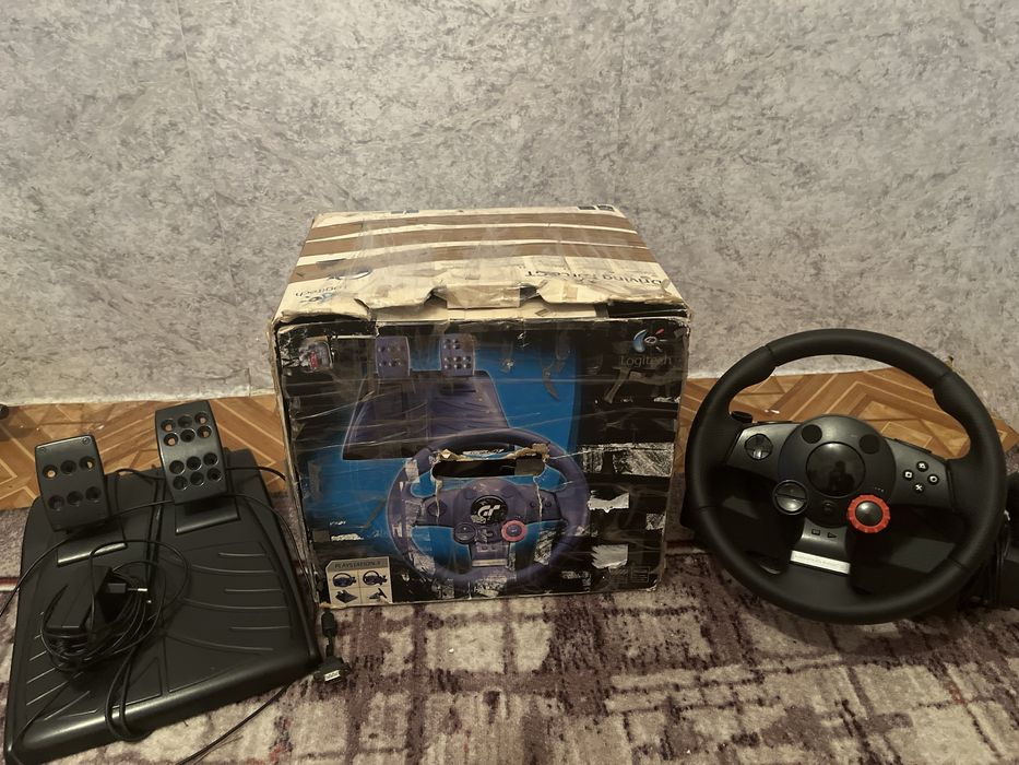 Logitech Driving Force GT — кермо 900° | Реалістичне керування