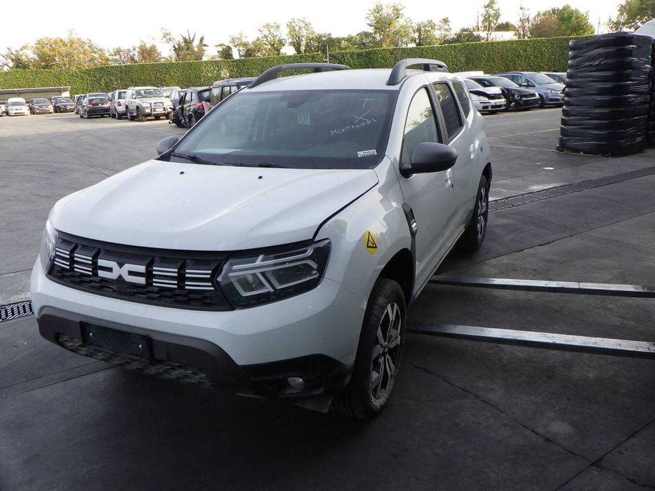 Розборка RENAULT DUSTER Запчасти Рено Дастер Разборка Деталі