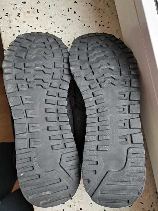 Buty sportowe Martnes