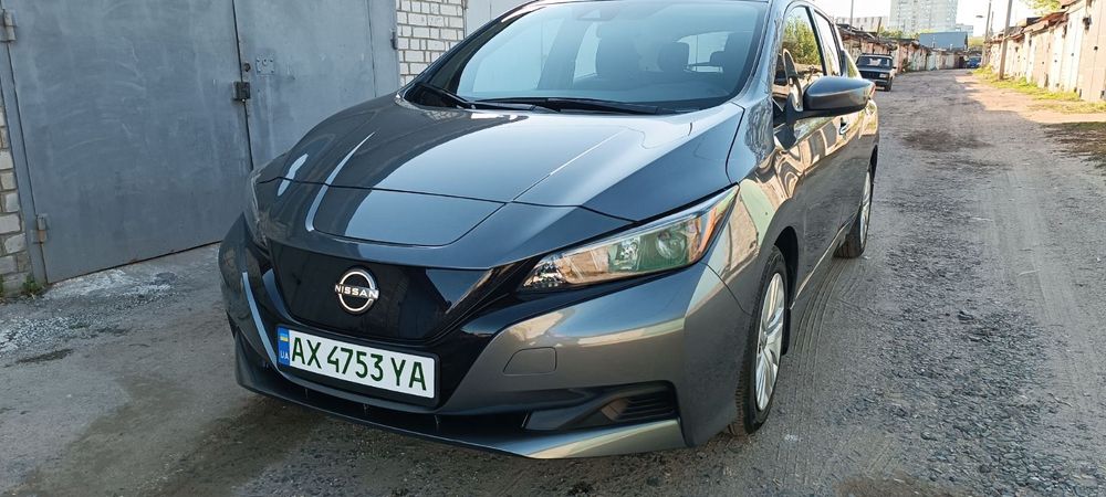 Продам Ніссан leaf
