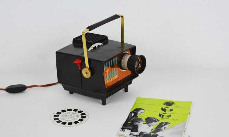 View Master de Luxe Projector.