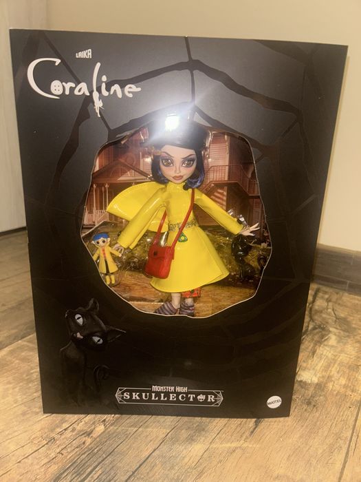 Coraline skullector