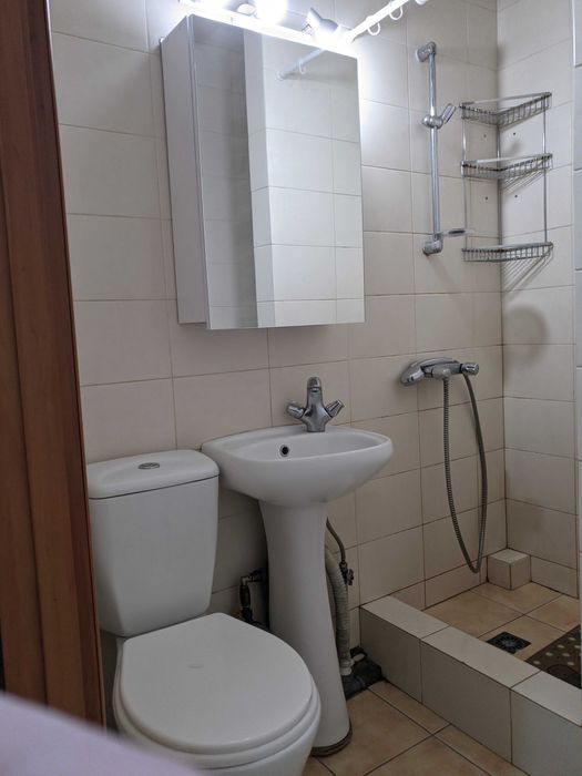 Аренда 1ком Косиора Автономное газовое отопление