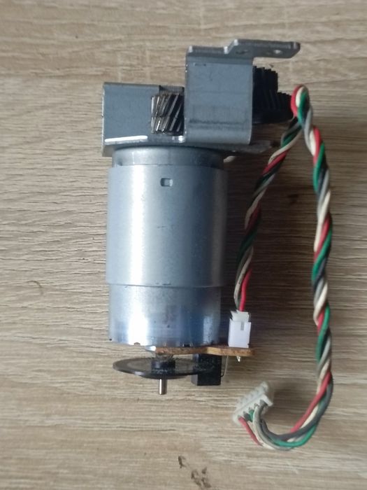 Silnik DC HC38XLG 16.2V z enkoderem