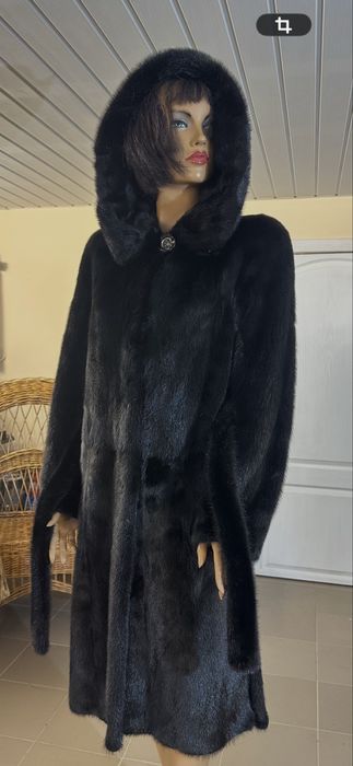 Рр 46.  Норковая шуба ‘ черный халат’ Италия