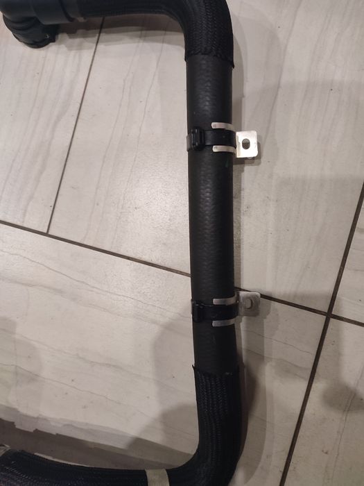 Патрубок 68410359AC  охолодження jeep/chrysler