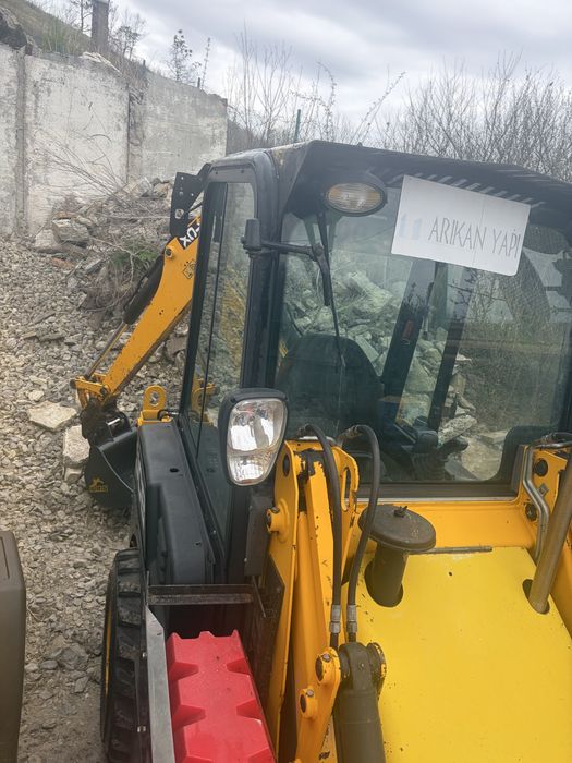 Продам мініекскаватор JCB 1сх