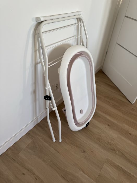 Skladana wanienka ze stelażem