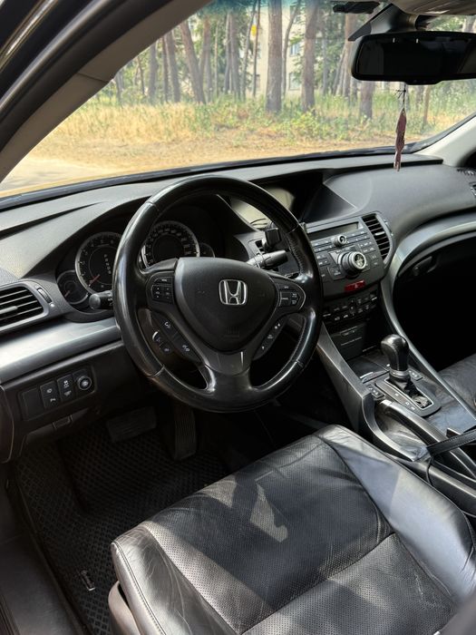 Honda Accord 2.4